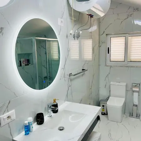 Albi Guests House Villa Tiran