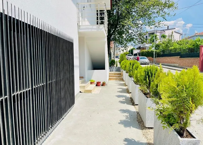 Albi Guests House Villa Tirana