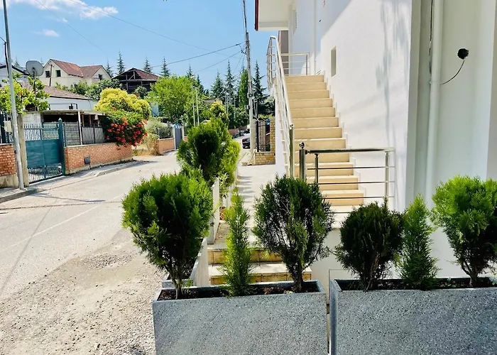 Albi Guests House * Tirana